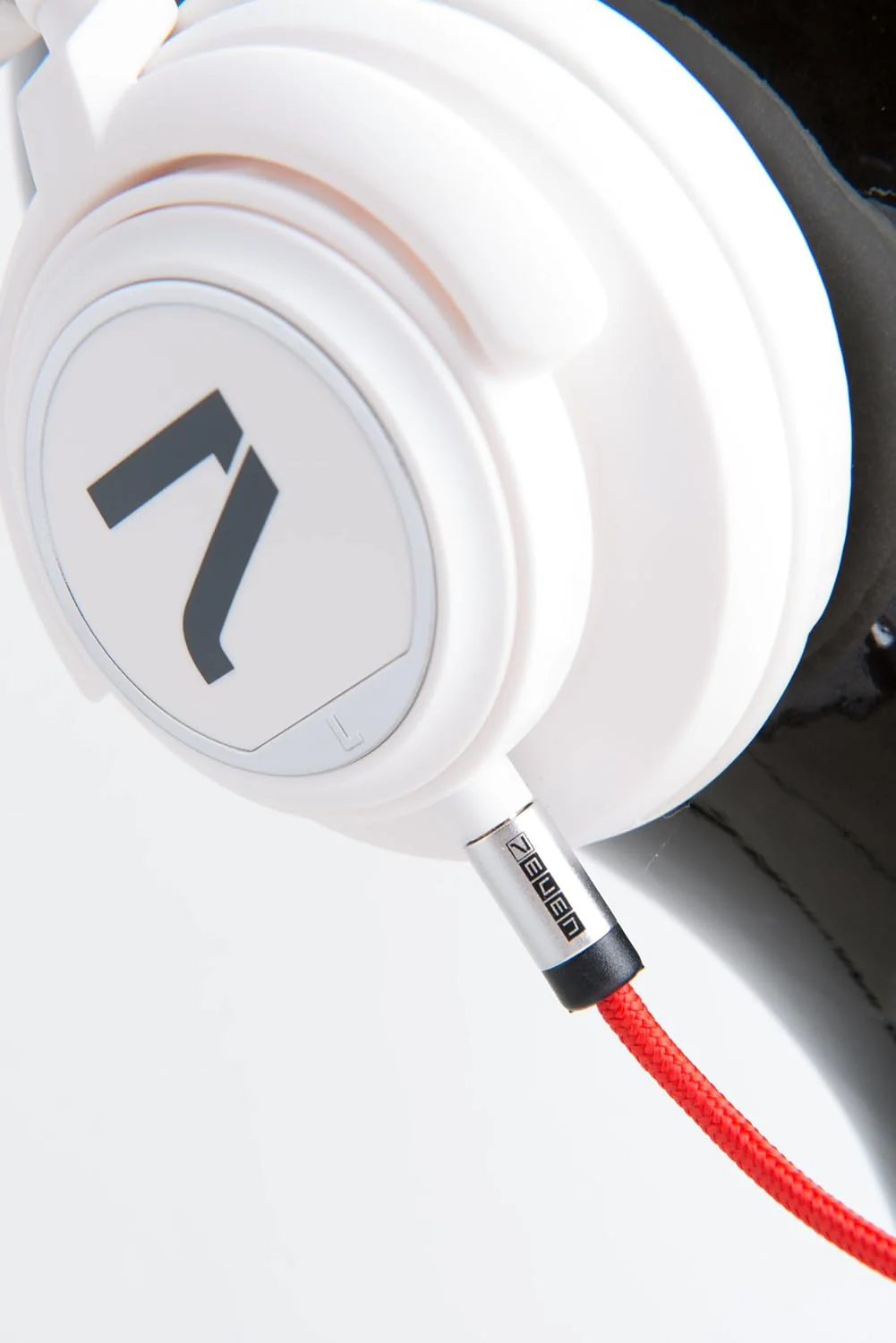 7even Headphone White/red - Image 2