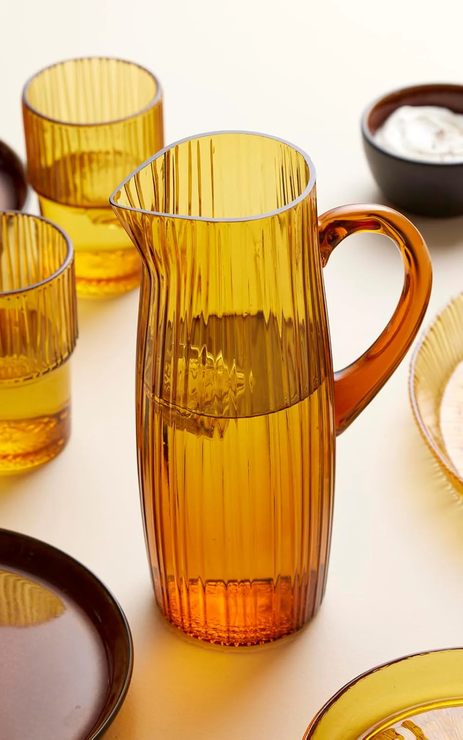 BITZ Kusintha Kanne, Wasserkrug aus Glas, Fassungsvermögen 1,2 L, Amber 1200 ml Amber, 1200 ml Amber - Image 4