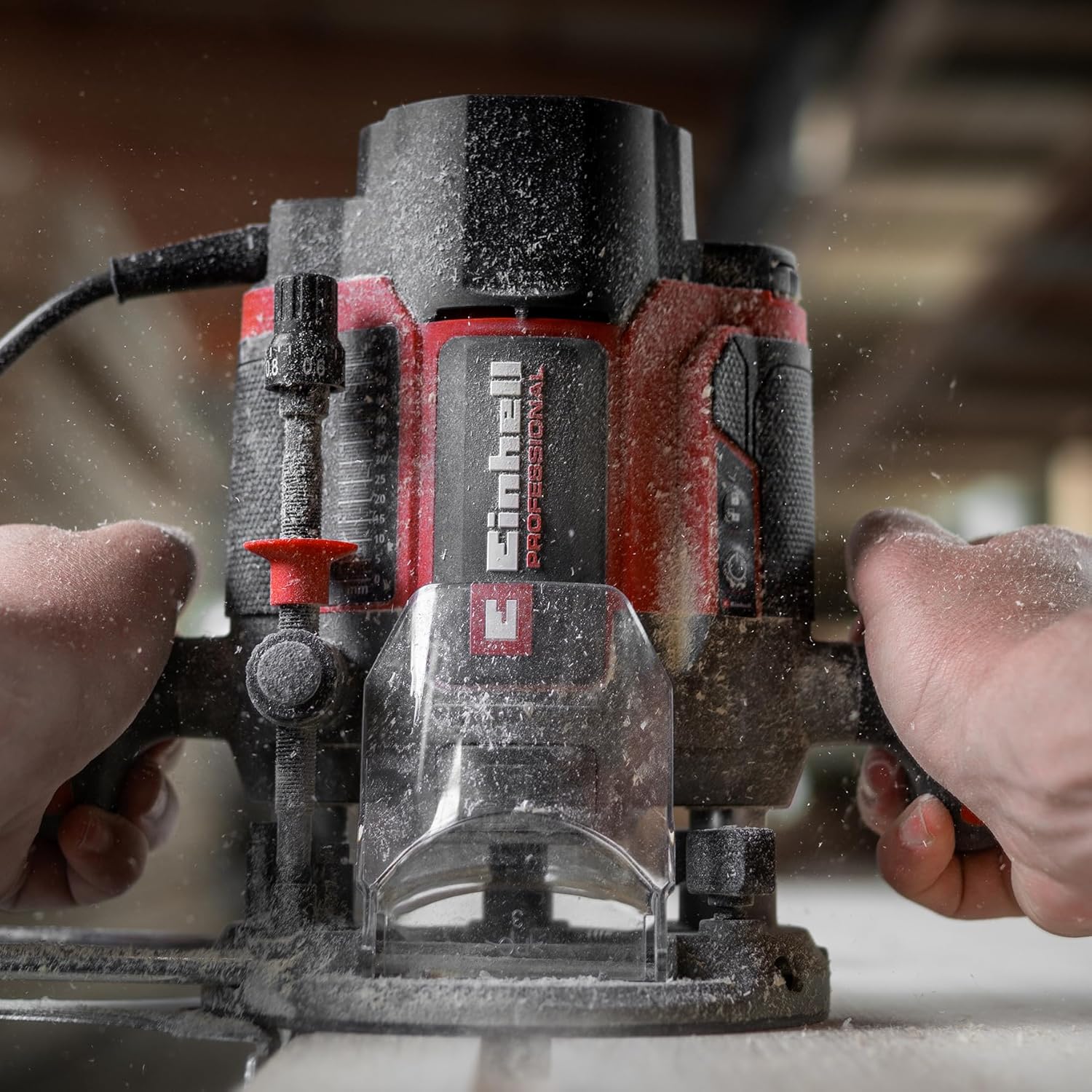 Einhell Professional Oberfräse TP-RO 1400 E (1400 W, Hubhöhe 55 mm, Spannzangen Ø 6 und 8 mm, LED-Li - Image 2
