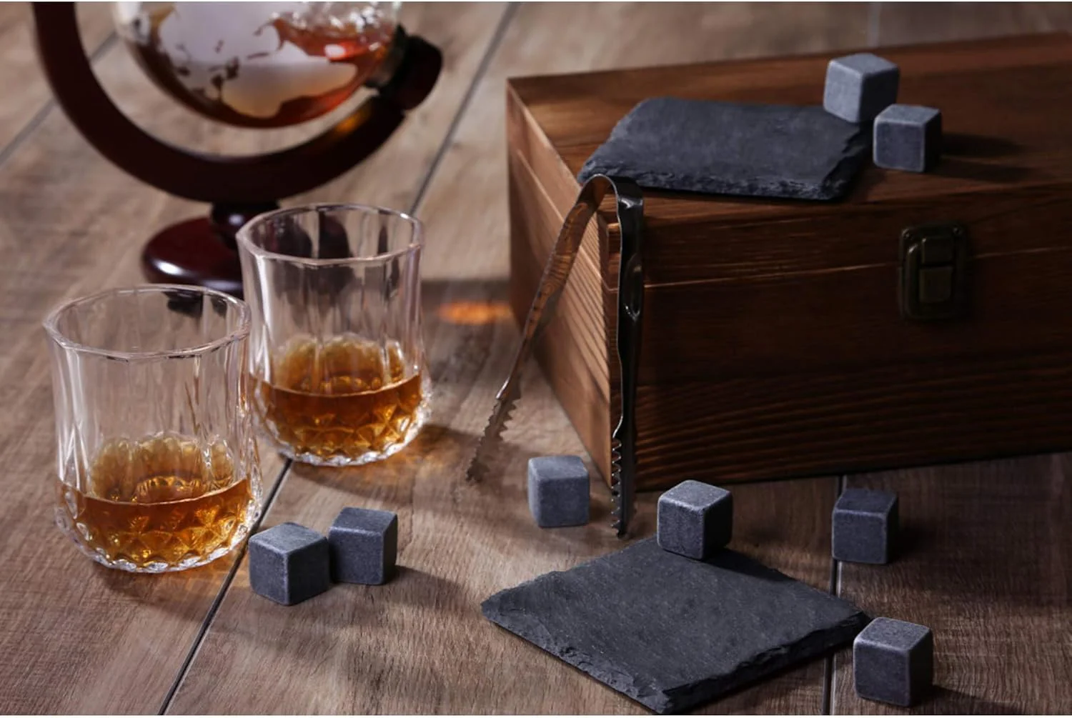 FORYOU24 Whisky Geschenk Box aus Holz mit Gravur des Namens Motiv Gentleman I 2 Whiskeygläser I 2 Sc - Image 3
