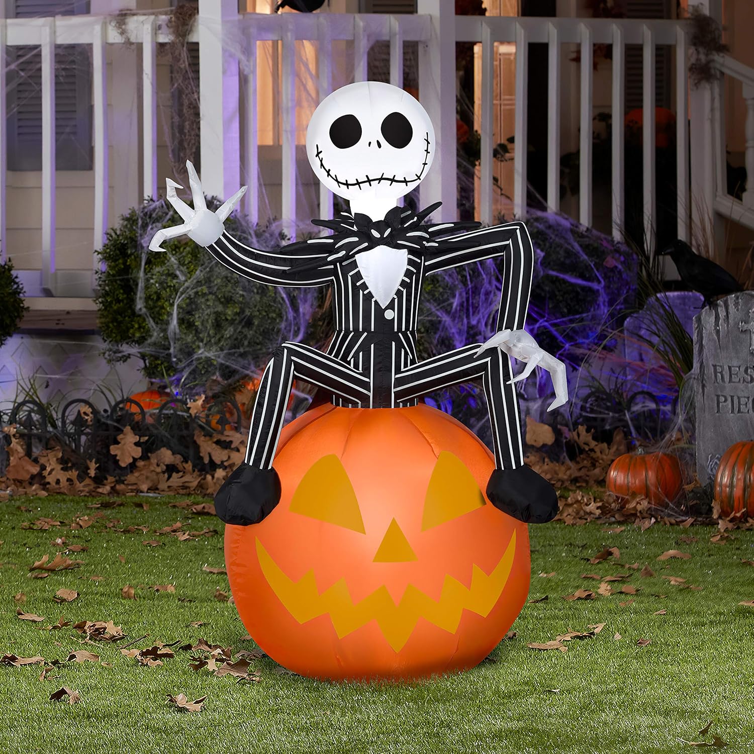 Gemmy Airblown Aufblasbarer Nightmare Before Christmas Jack Skellington auf Kürbis, Disney, 1,1 m - Image 2