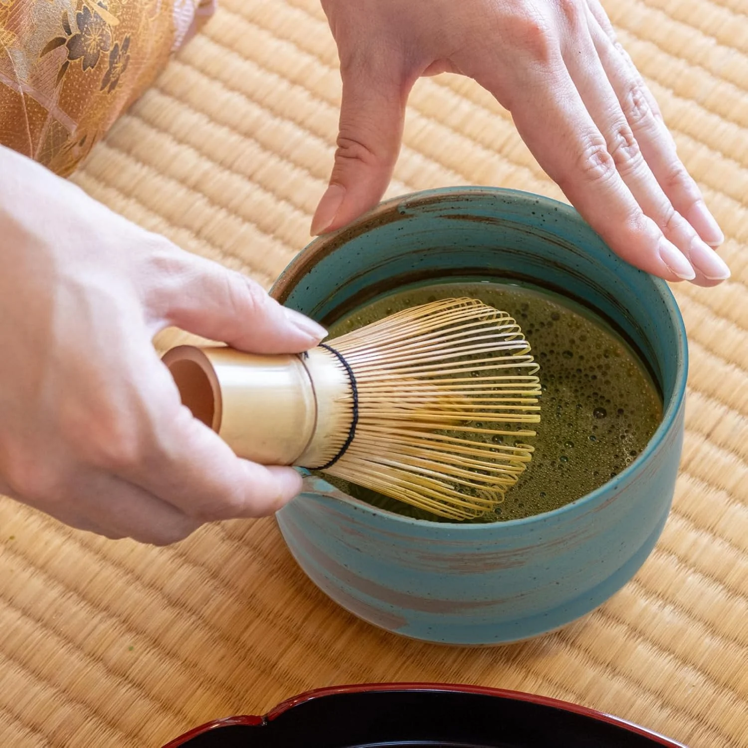 HIBINO Japanisches Matcha Set – Matcha Schale mit Ausguss, Matcha Besen & Halter, Bambus Löffel & Ed - Image 7