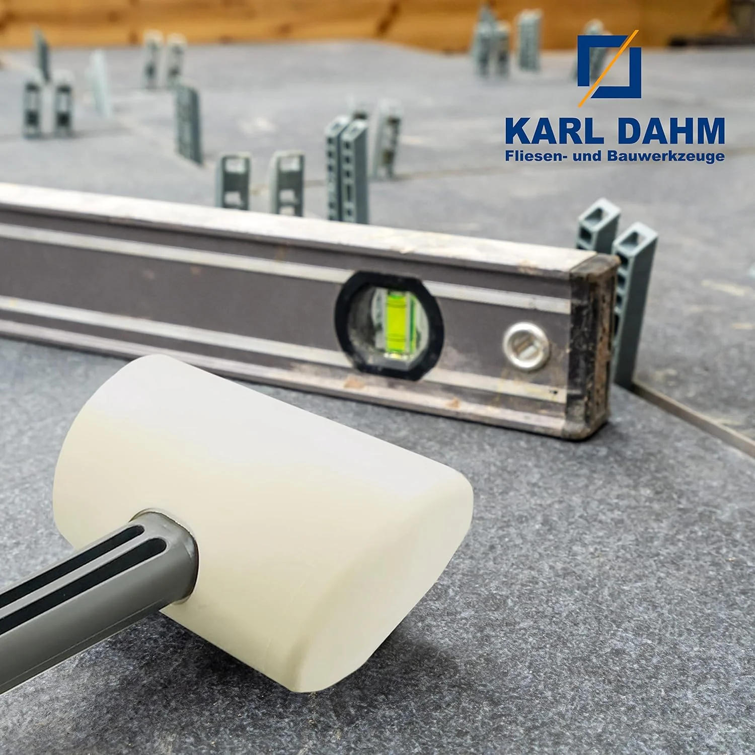 Karl Dahm Gummihammer Weiss 55mm 300g I Leichter Hammer für bruchempfindliche Materialien I Schmutzu - Image 5