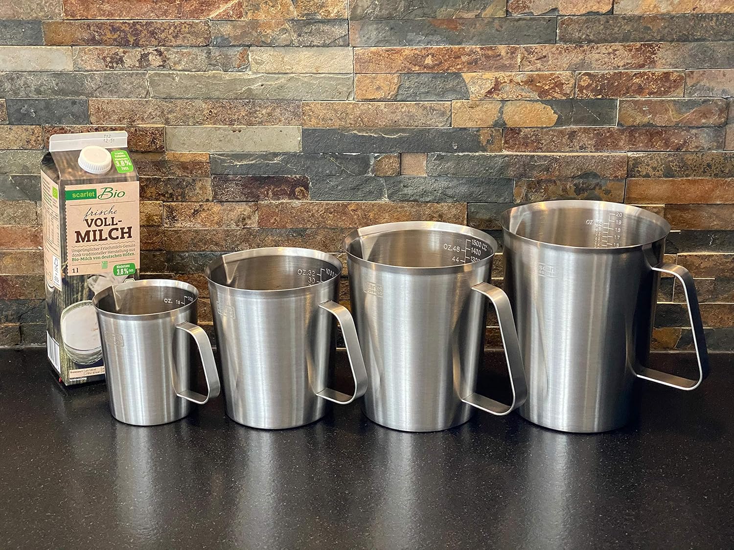 Milchkännchen »Graduata« Messbecher Pitcher Krug Gastro Milchaufschäumer Skala aus Edelstahl mit Gri - Image 4