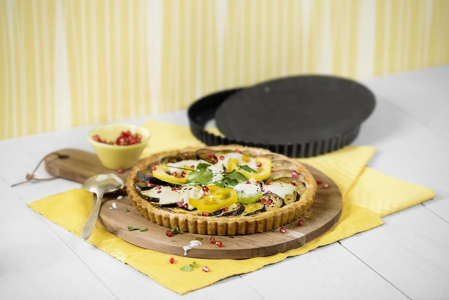 ORIGINAL KAISER Classic Tarteform mit Hebeboden 28 cm, Quicheform antihaftbeschichtet, 1 - Pack & Cl - Image 4