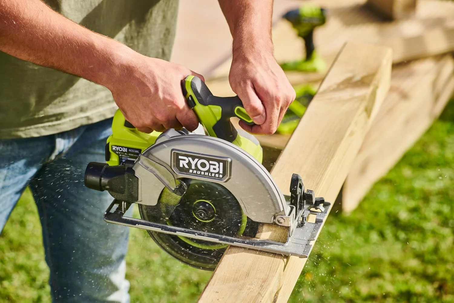 RYOBI 18 V ONE+ Brushless Akku-Handkreissäge RCS18BL-0, 184 mm Sägeblatt, werkzeuglose Einstellungen - Image 5