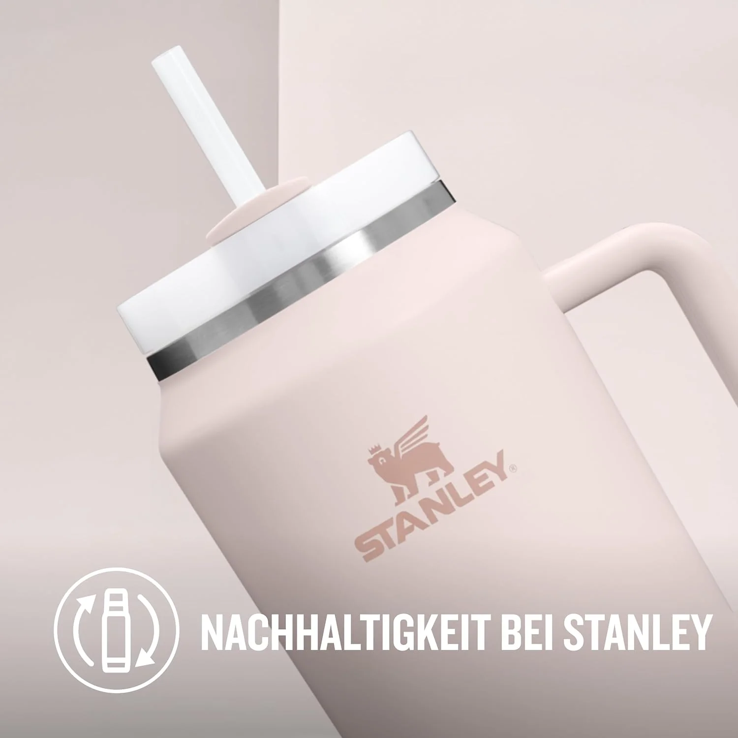 Stanley 1913 Quencher H2.0 FlowState Trinkflasche mit Strohhalm 1.9L - Thermobecher Kühlt 15 Stunden - Image 4