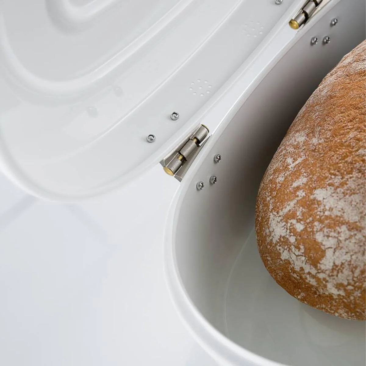 WESCO Single Elly Brotkasten in der Farbe rot, pulverbeschichtetes Stahlblech, Lüftungslöcher und st - Image 4