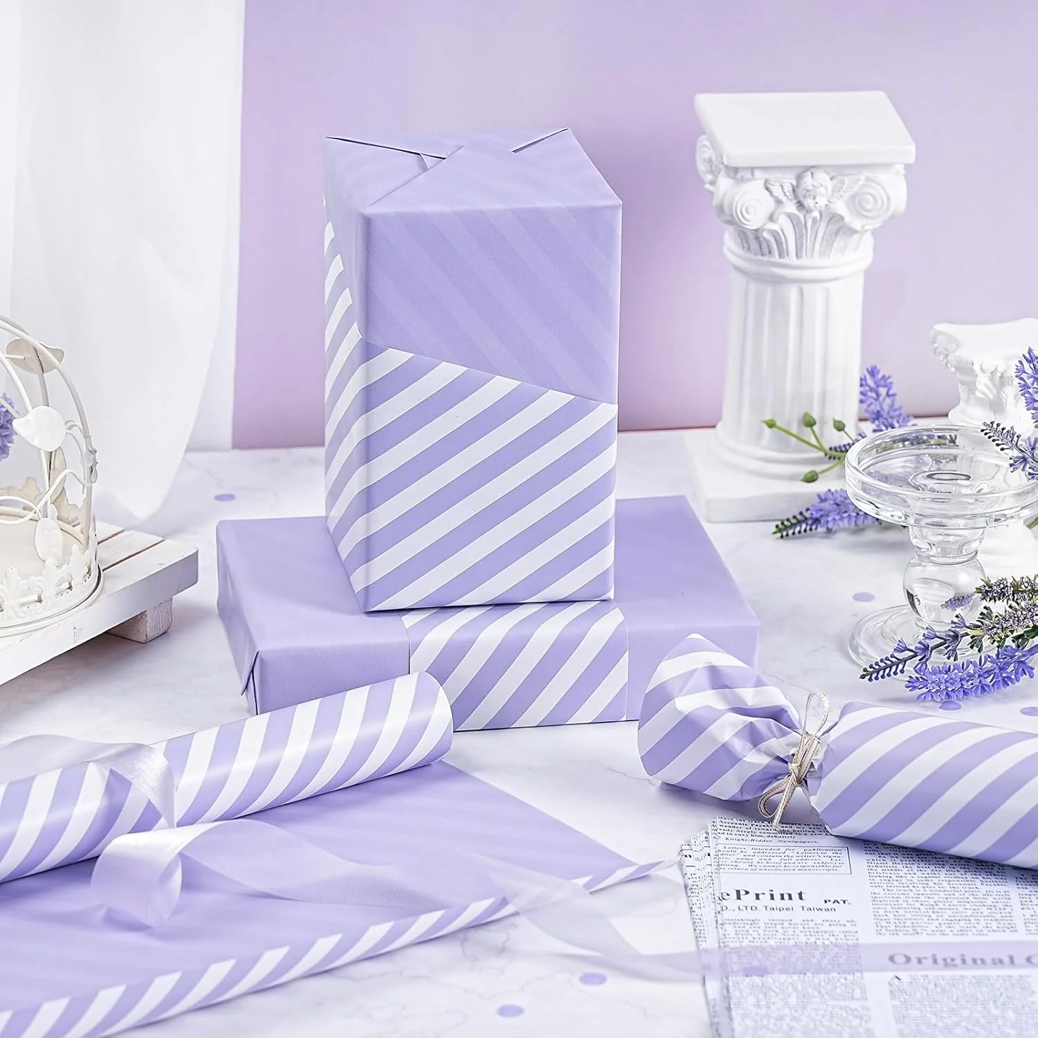 WRAPAHOLIC 76,2 cm wendbares lila Geschenkpapier – Jumbo-Rolle lila und gestreiftes Design für Gebur - Image 3